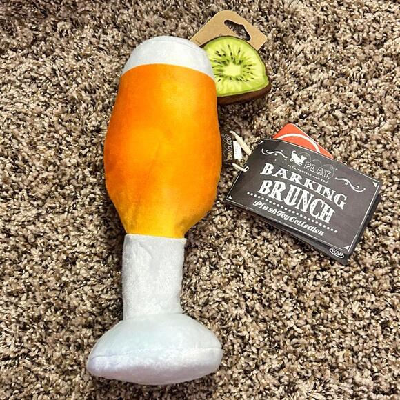 P.L.A.Y Plush Dog Toy Bubbly Bellini (NWT) - Picture 2 of 2